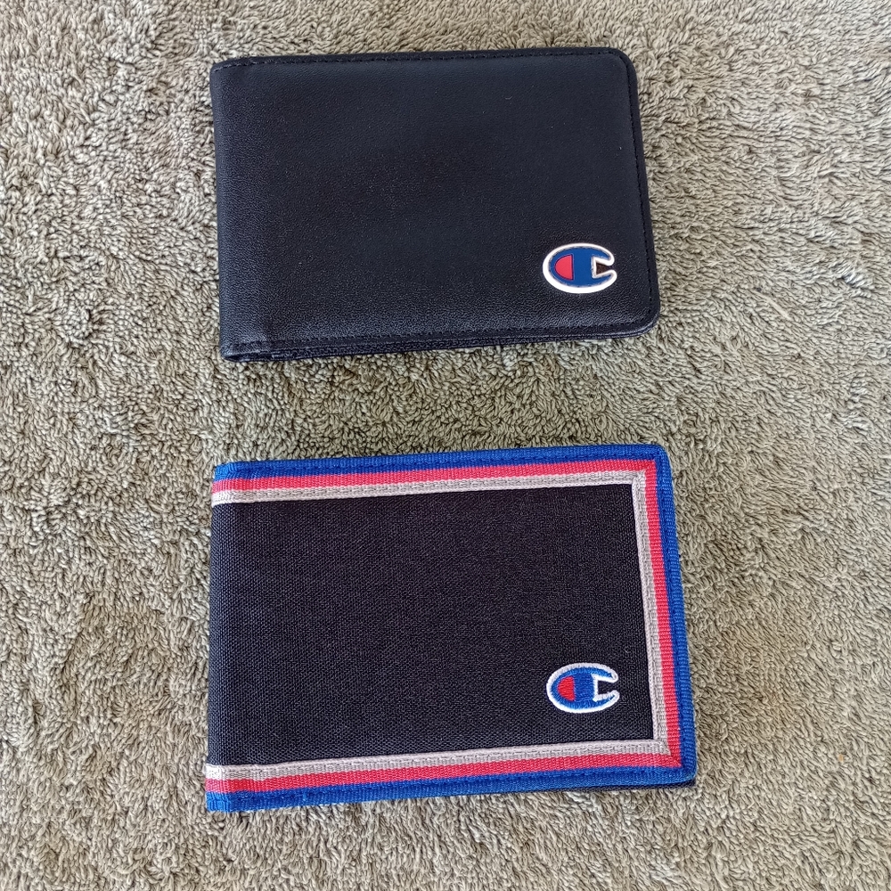 2 Men's champion wallets